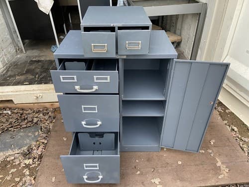 Vintage Steelmaster Metal Cabinet - Thumbnail 5