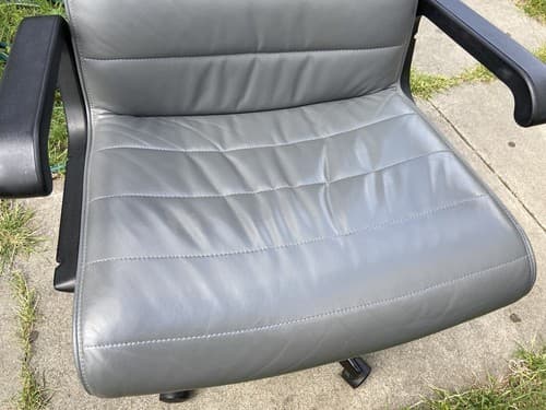 Vintage Richard  Sapper for Knoll Management Desk Chair in Gray Leather  7availa - Thumbnail 8