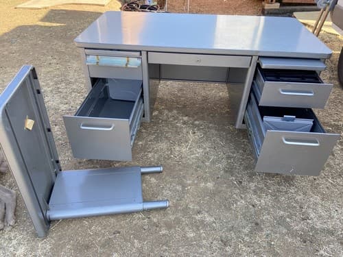 Vintage Mid Century Steelcase Tanker Desk With Extension - Thumbnail 12