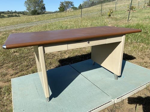 Vintage Mid-Century ModernIndustrial Shaw Walker Table Desk - Thumbnail 4