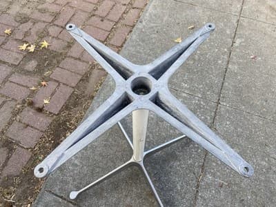 Eames Herman Miller MCM Aluminum Group Table Contract Base 36” Round - Thumbnail 14