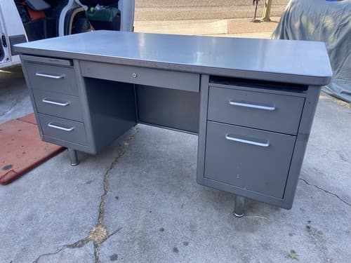 Vintage Steelcase Tanker Desk - Thumbnail 14