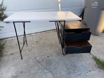 1950’s Floating Desk By D.R Bates & Jackson Gregory Jr. For Vista Of California - Thumbnail 17