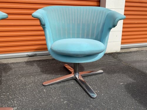 STEELCASE i2i MODERN COLLABORATIVE CHAIRs WITH CHROME BASE Lounge Set Of 3 - Thumbnail 8