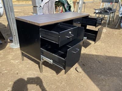 Vintage Mid Century Modern Steelcase  Tanker Credenza - Thumbnail 5