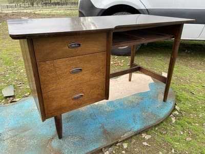 Vintage Mid Century Modern Mainline Hooker Writing Desk - Thumbnail 2