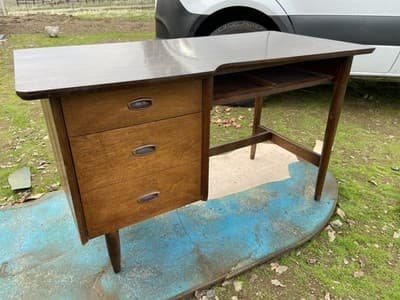 Vintage Mid Century Modern Mainline Hooker Writing Desk - Thumbnail 3