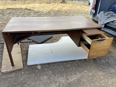 Vintage Mid Century Modern Jens Risom Design Inc Executive Walnut Desk - Thumbnail 3
