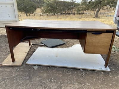 Vintage Mid Century Modern Jens Risom Design Inc Executive Walnut Desk - Thumbnail 2