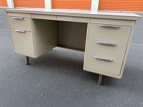 The General Fireproofing Vintage Mid Century Modern Metal Tanker Desk - Thumbnail 2