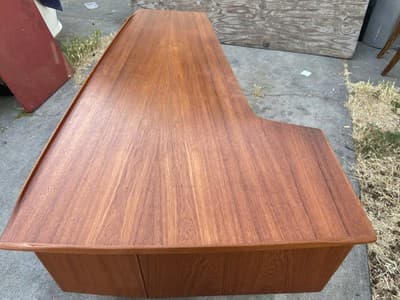 Peter Løvig Nielsen for Hedensted Møbelfabrik MCM Danish Teak Boomerang Desk - Thumbnail 13