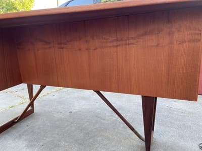 Peter Løvig Nielsen for Hedensted Møbelfabrik MCM Danish Teak Boomerang Desk - Thumbnail 22