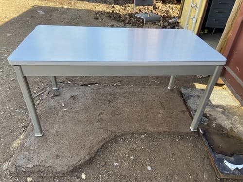 Shaw Walker Vintage Mid Century Modern Metal Tanker Desk. - Thumbnail 12