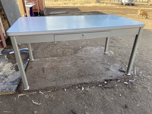 Shaw Walker Vintage Mid Century Modern Metal Tanker Desk. - Thumbnail 10