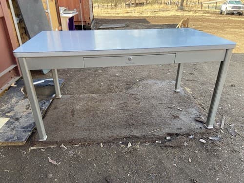 Shaw Walker Vintage Mid Century Modern Metal Tanker Desk. - Thumbnail 15