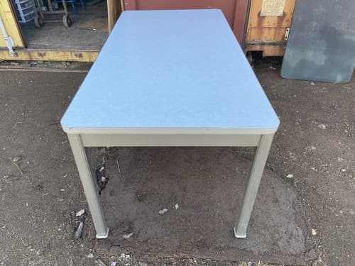 Shaw Walker Vintage Mid Century Modern Metal Tanker Desk. - Thumbnail 11