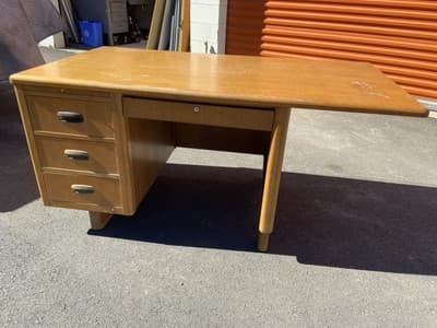 Vintage Mid Century Modern Wooden Desk by Jasper Furniture. - Thumbnail 4