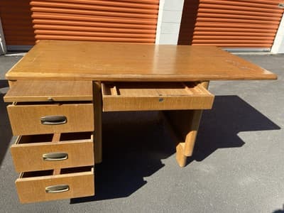 Vintage Mid Century Modern Wooden Desk by Jasper Furniture. - Thumbnail 8