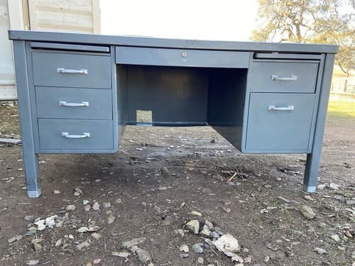 General Fireproofing Vintage Steel Tanker Desk - Thumbnail 15