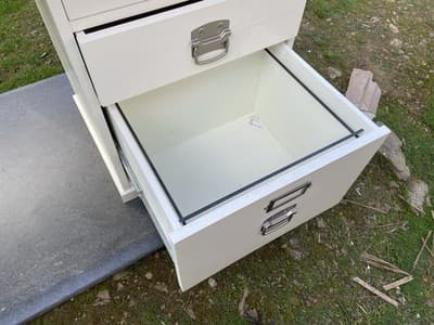 pottery barn Bedford Desk Set And Swivel Rolling Chair Selling As A Set Only - Thumbnail 12