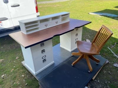 pottery barn Bedford Desk Set And Swivel Rolling Chair Selling As A Set Only - Thumbnail 20