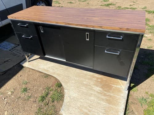 Vintage Mid Century Modern Steelcase Tanker Credenza - Thumbnail 7