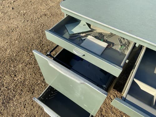 Mid-century Modern General Fireproofing Tanker Desk Mode Maker Vintage Metal - Thumbnail 16