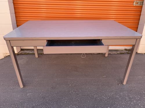 Vintage Mid Century Modern Steelcase Tanker Desk - Thumbnail 10