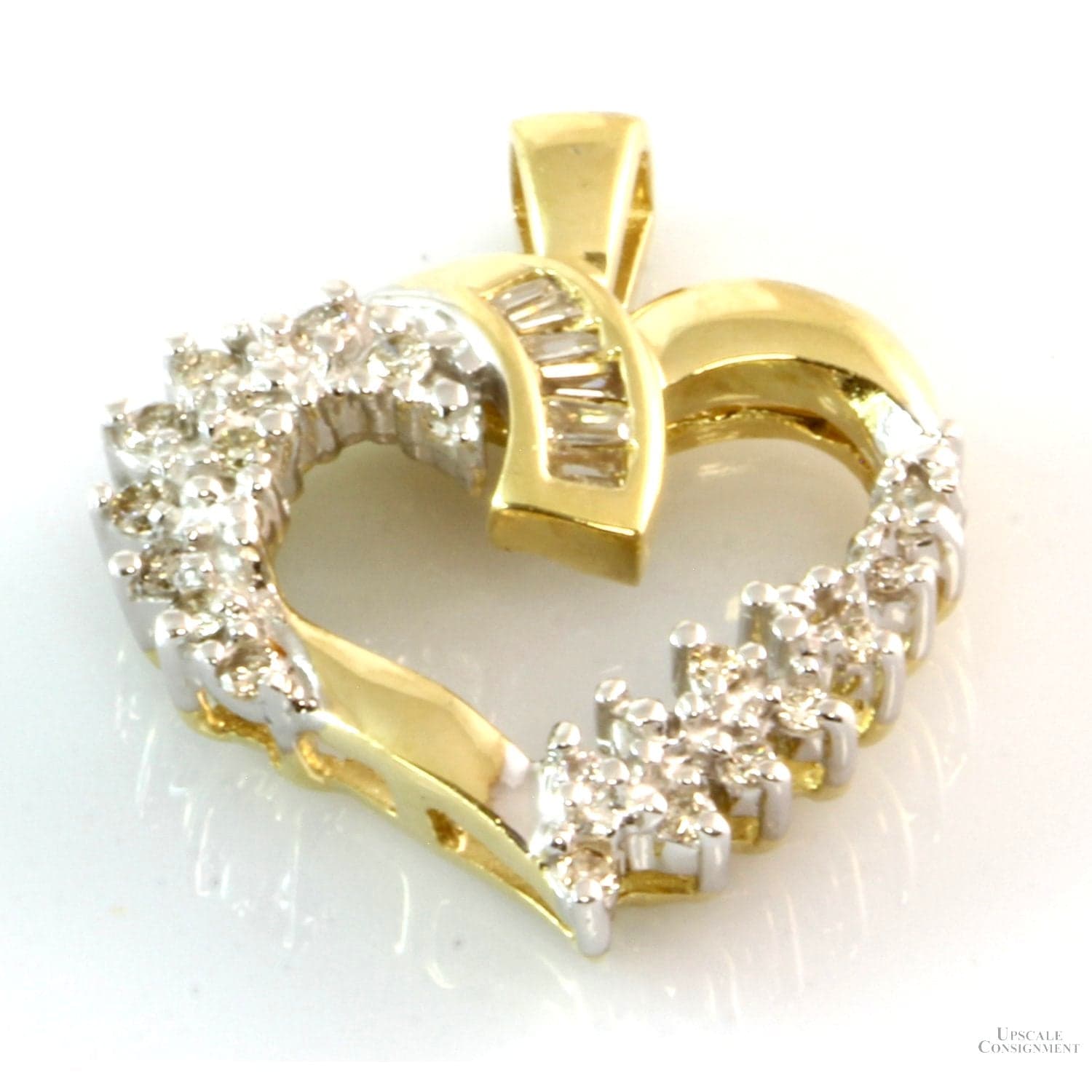 .26ctw Diamond 14K Yellow Gold Heart Shape Pendant - .875"(l) - Image 1
