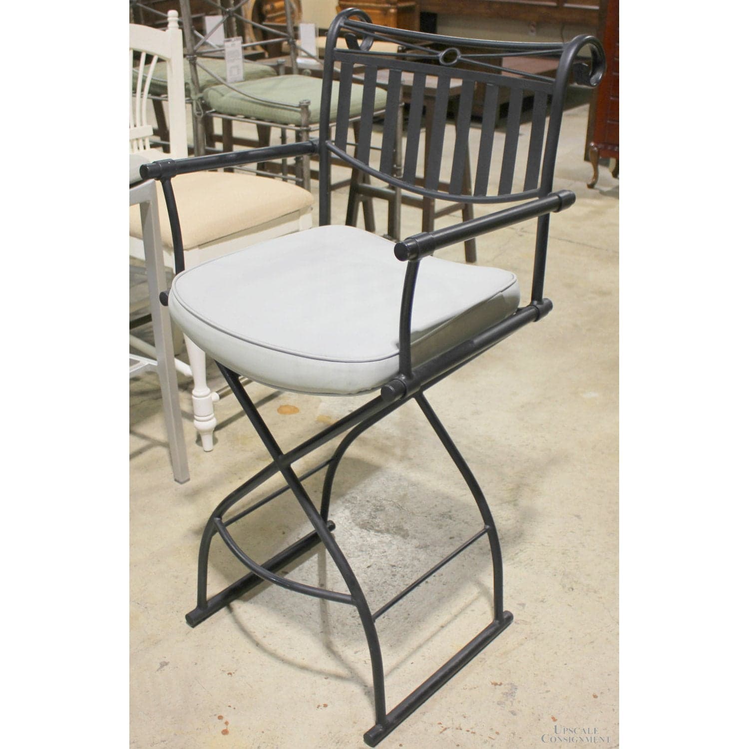 Pair of Wrought Iron Bar Stools - Black - Thumbnail 3