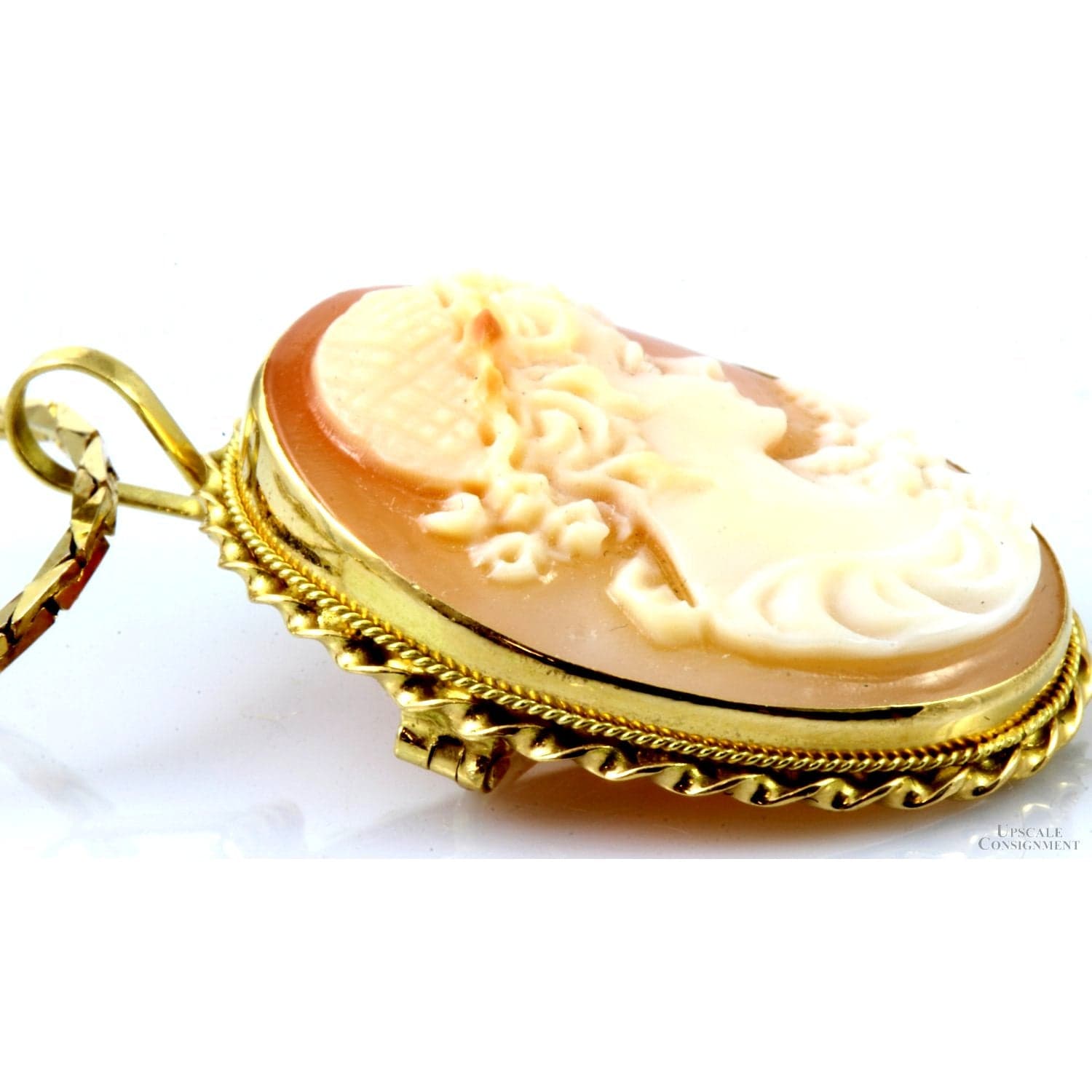 Italian 18K Yellow Gold Carved Shell Cameo Brooch Pendant - Thumbnail 3