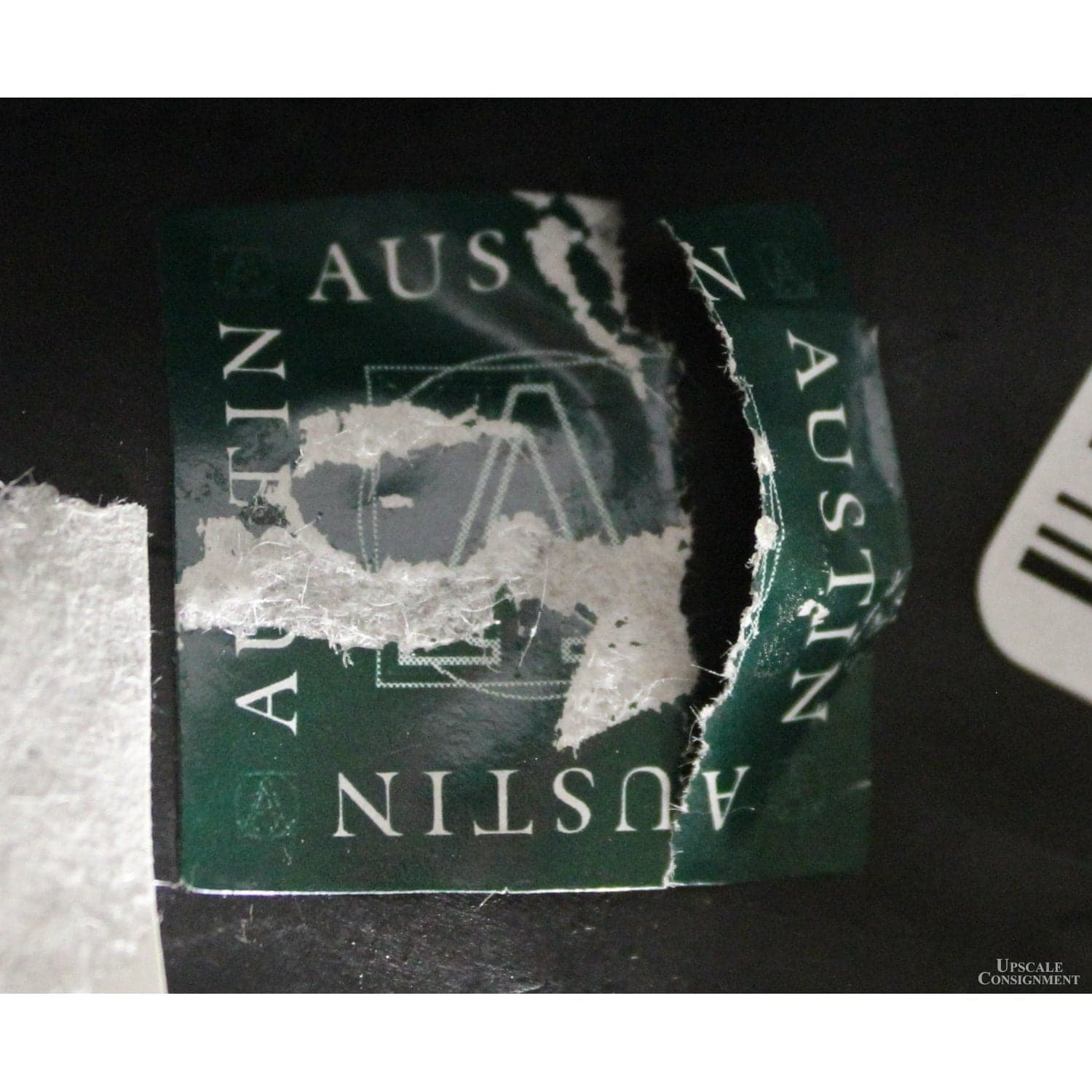 Austin Products, Inc. Black & Gold Vase w/Floral Arrangement - Thumbnail 6