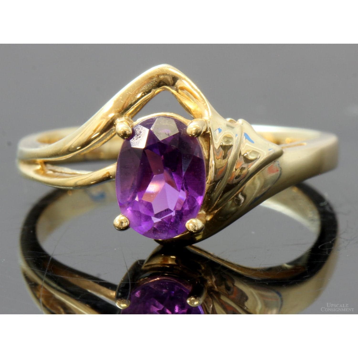 .76ct Oval Amethyst Solitaire 14K Yellow Gold Ring - Size 6 - Image 1