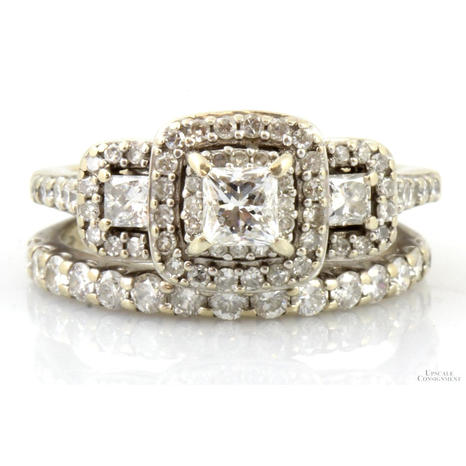 1.40ctw Three-Stone Princess Cut Diamond Halo 14K Gold Set - Size 5 - Image 1