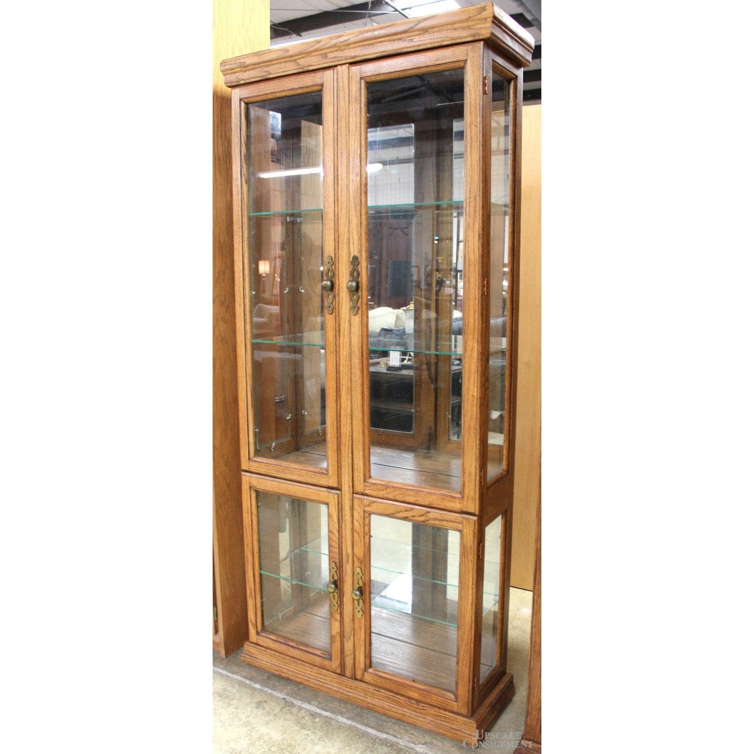 Oak 4 Door Curio Cabinet - Thumbnail 3
