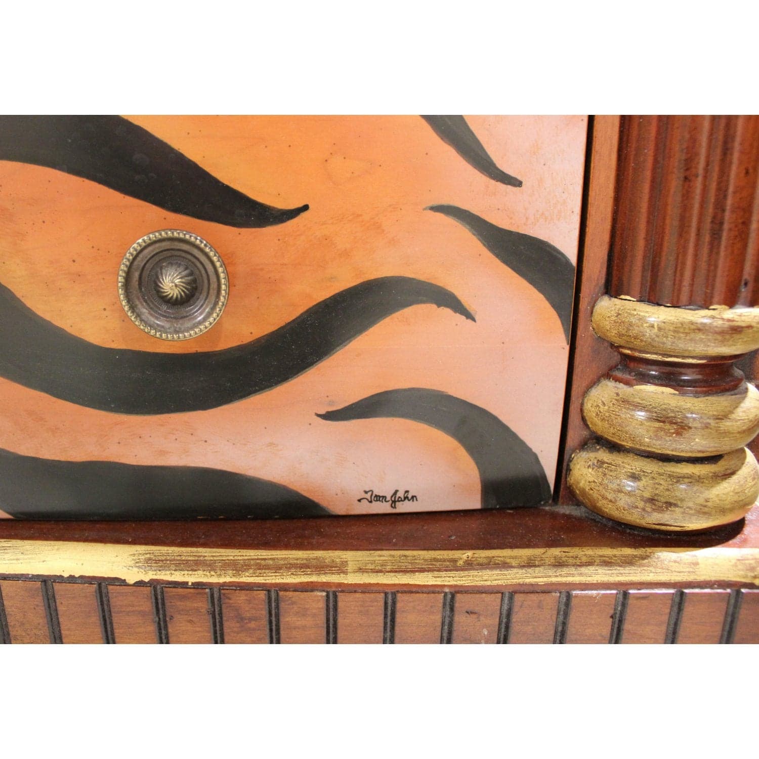 Jasper Cabinet Tiger Striped 3 Drawer Chest - Cherry - Thumbnail 5