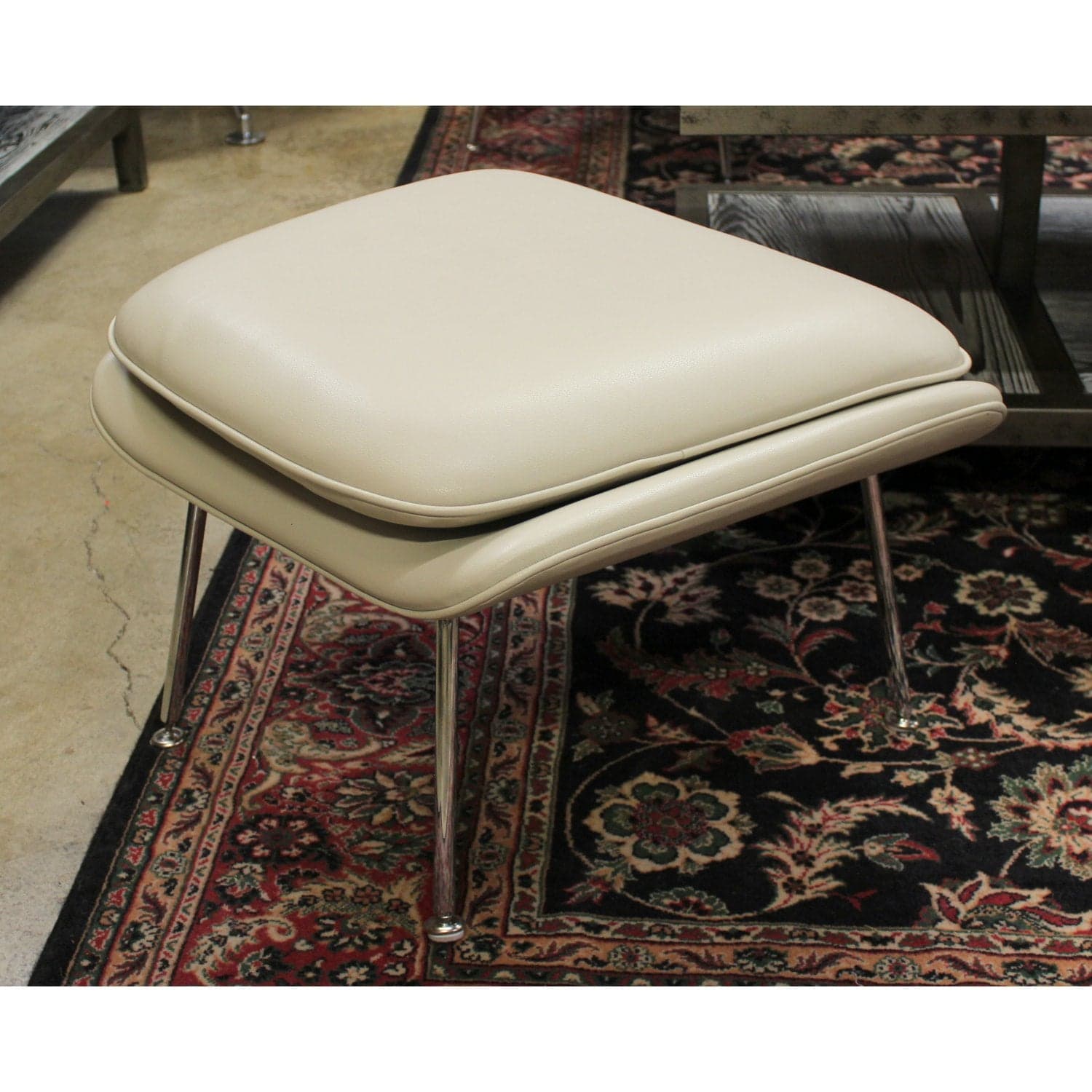 Knoll Swivel High Back Lounge Chair w/ Ottoman - Beige - Thumbnail 5