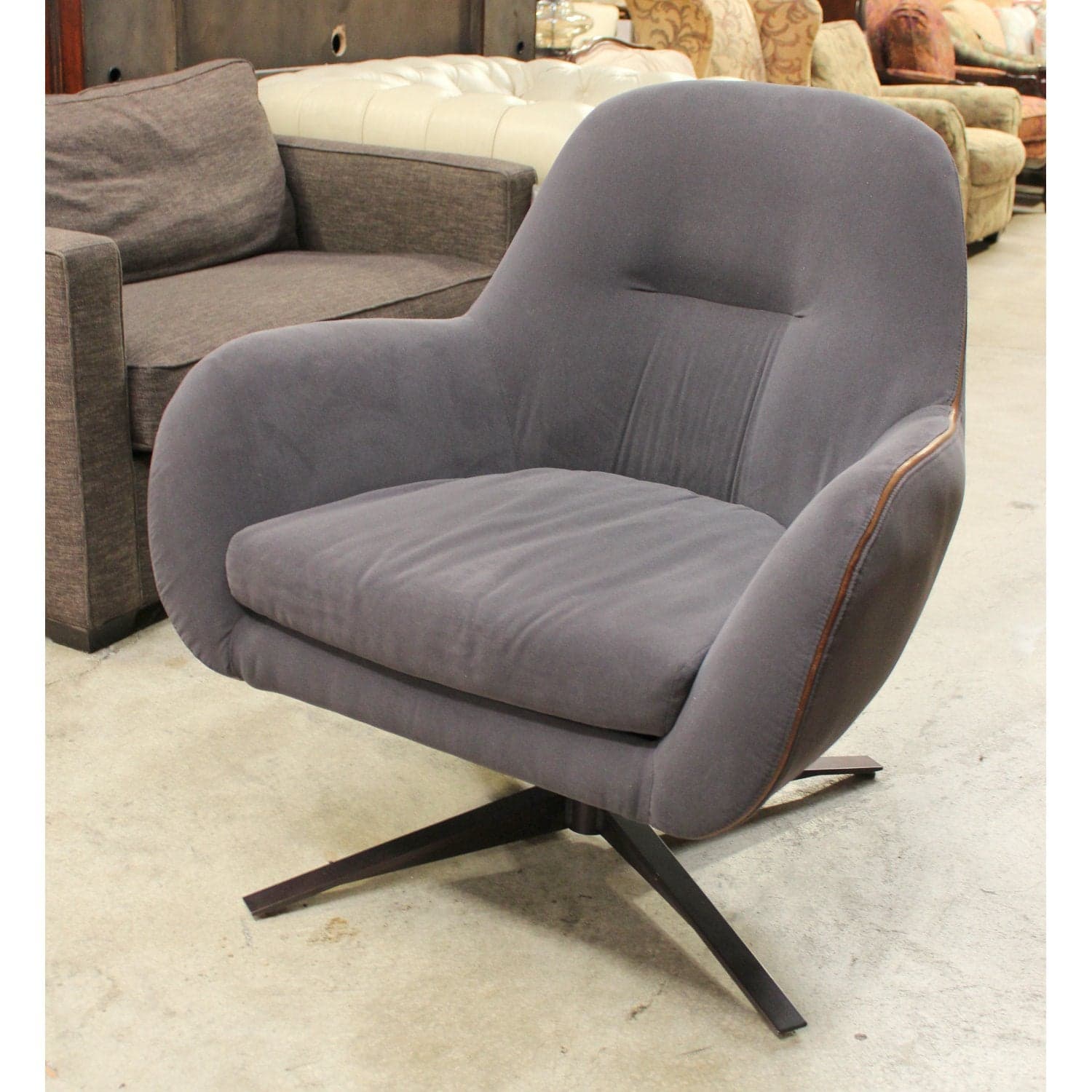 American Leather Gray Swivel Chair - Gray - Thumbnail 3