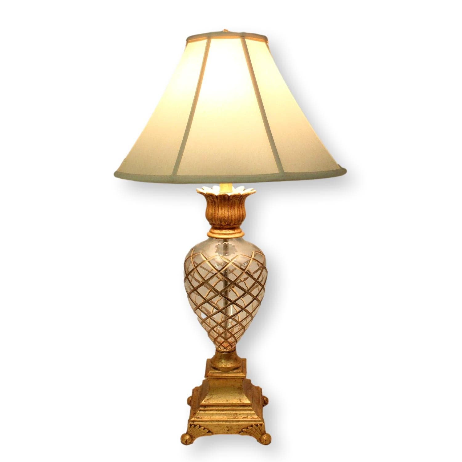 Clear Diamond Lattice Table Lamp - Thumbnail 2
