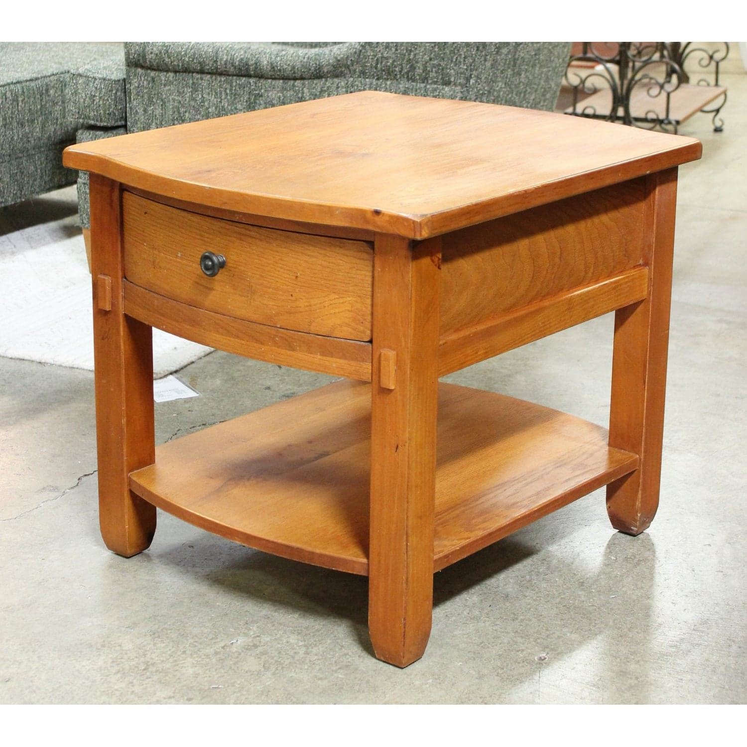 Broyhill End Table w/Drawer - Thumbnail 3