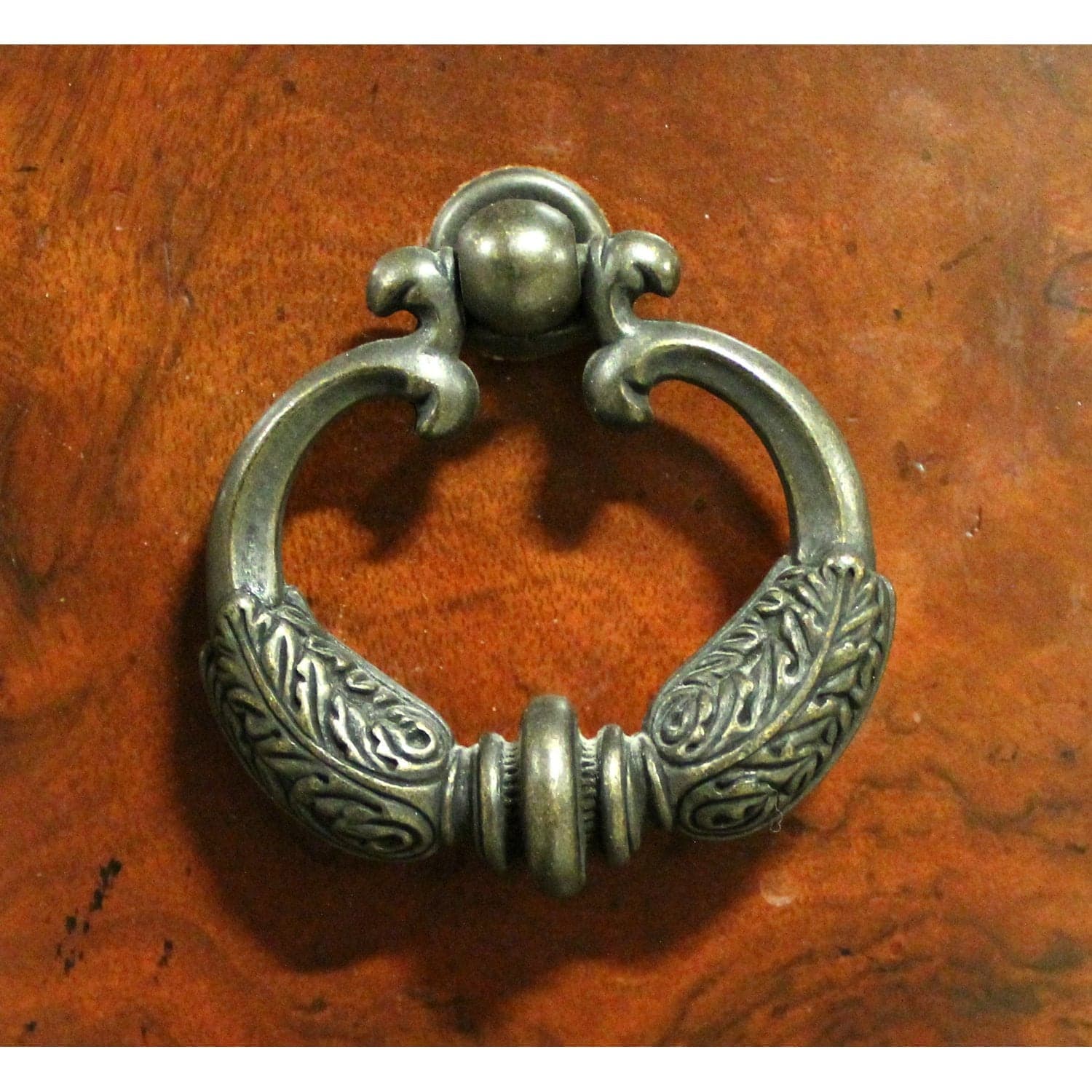 Serpentine Triple Dresser w/Mirror - Brown - Thumbnail 6