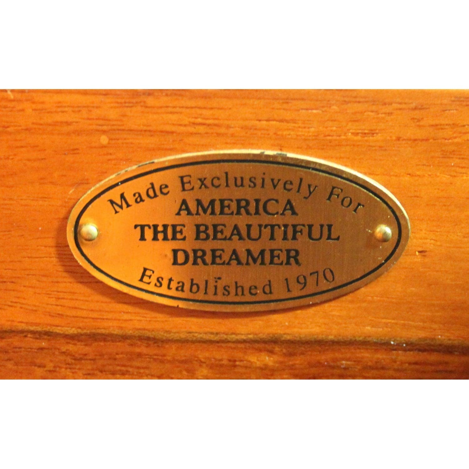 America the Beautiful Dreamer Mission Style End Table - Thumbnail 6