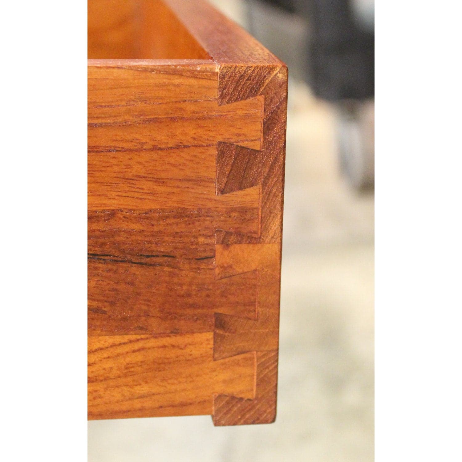 America the Beautiful Dreamer Mission Style End Table - Thumbnail 5