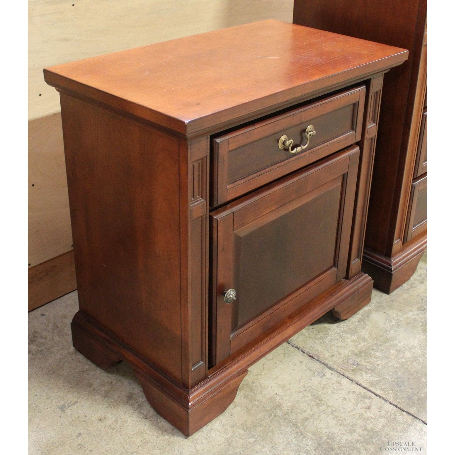 Two-Tone 1 Drawer, 1 Door Nightstand - Two-Tone - Thumbnail 2