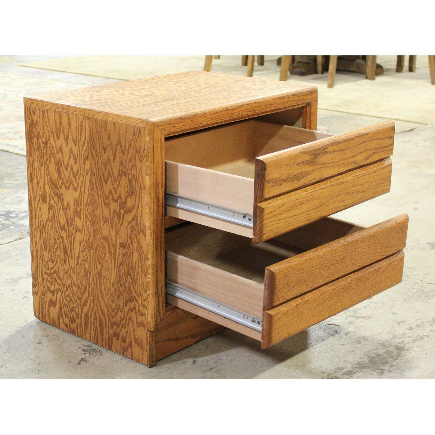 Oak 2 Drawer Nightstand - Thumbnail 4