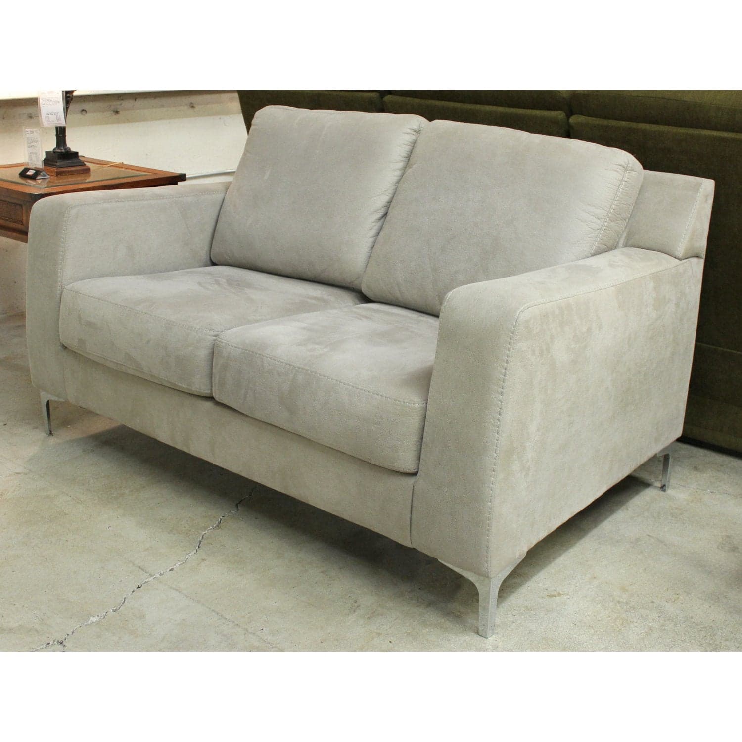 Ashley Modern Gray Loveseat - Light Gray - Thumbnail 2