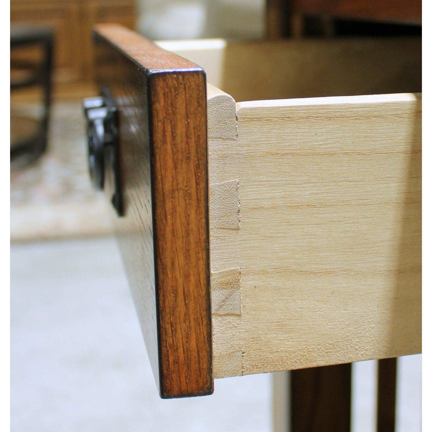 Mission Style End Table - Thumbnail 4