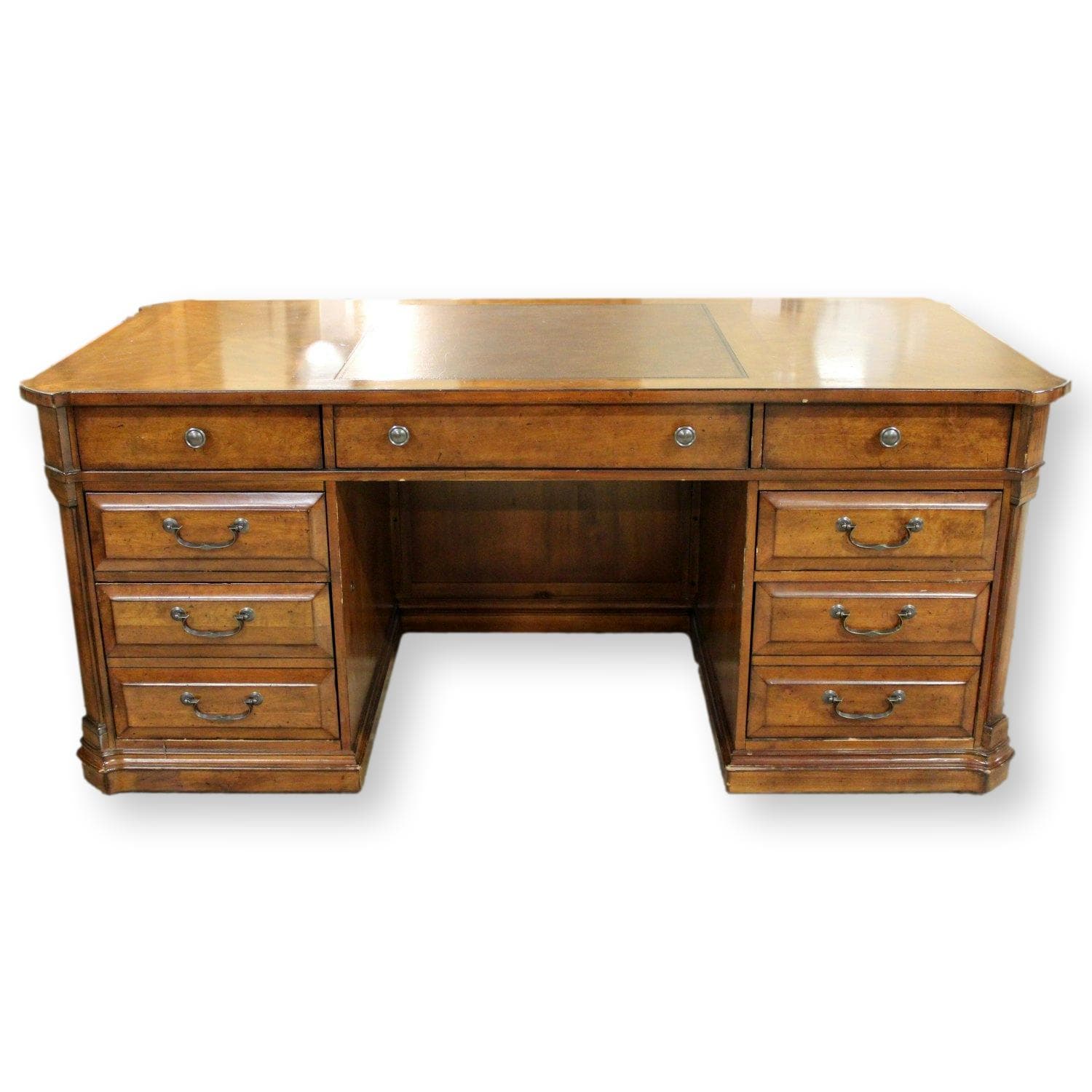 Hooker 'Tynecastle Collection' Executive Desk - Dark Brown - Image 1