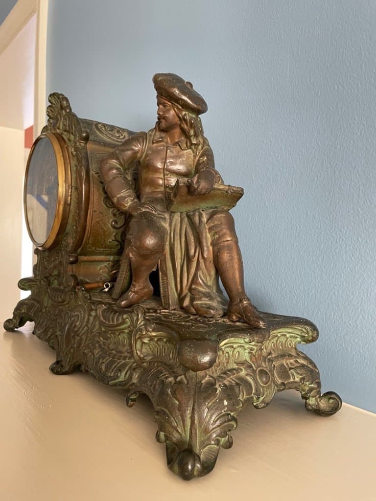 French Mantel 19th Century Clock Sculpture w Key JS45-10764 - Thumbnail 3