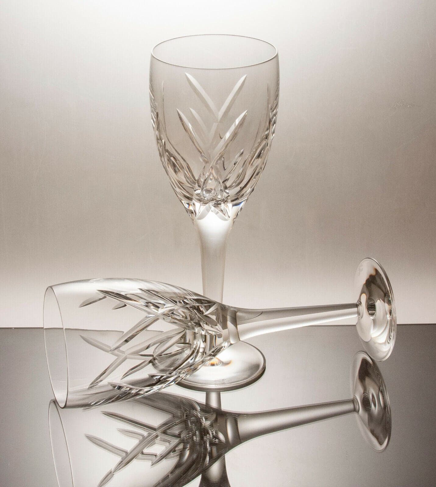 Pair John Rocha Crystal 10"H Waterford Goblet Water Wine Glasses JS45-11701 - Image 1